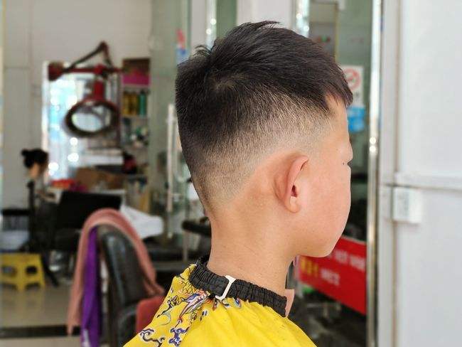 关于小男孩发型2021最新图片的信息