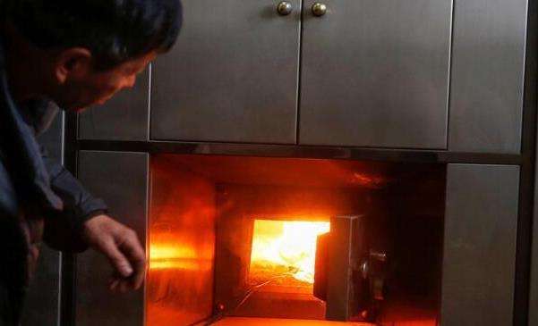 火葬场烧人图片(真实的火葬场视频) 火葬场烧人图片(真实的火葬场视频)