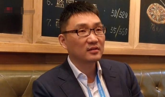 拼多多的老板是谁(拼多多的老板有赵薇吗)