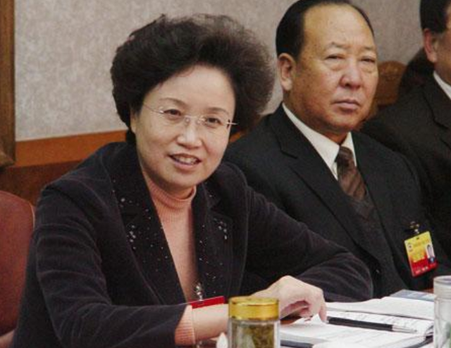 省长什么级别(省长和部长哪个大) 省长什么级别(省长和部长哪个大)