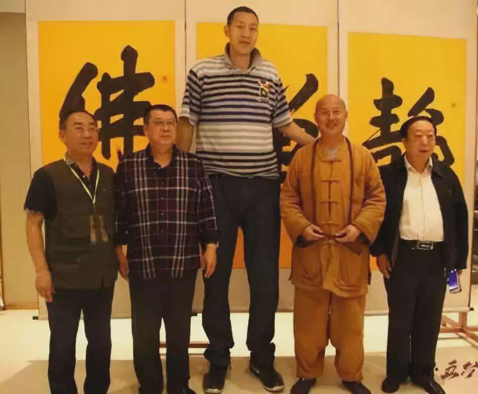 巨人赵亮(巨人赵亮身高) 巨人赵亮(巨人赵亮身高)