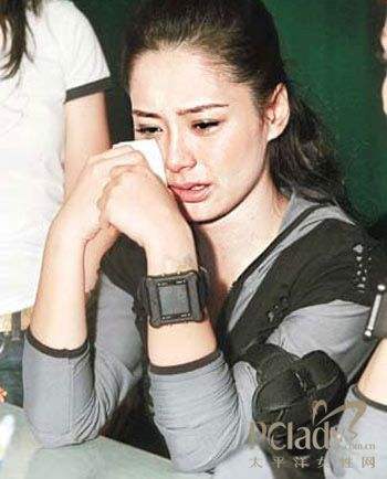 陈冠希阿娇13分钟(六合豪情蔡少芬被吃了) 陈冠希阿娇13分钟(六合豪情蔡少芬被吃了)