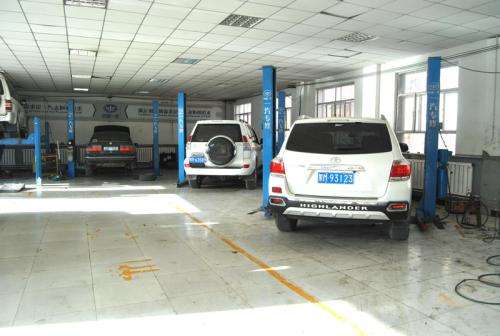 开汽车补缀店挣钱吗(本身开汽修店有前途吗) 开汽车补缀店挣钱吗(本身开汽修店有前途吗)